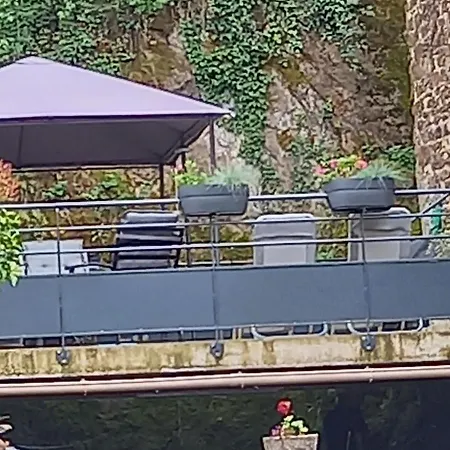 Prázdninový dům Cosy Avec Jeux Et Terrasse A - Fr-1-582-338 Auzon