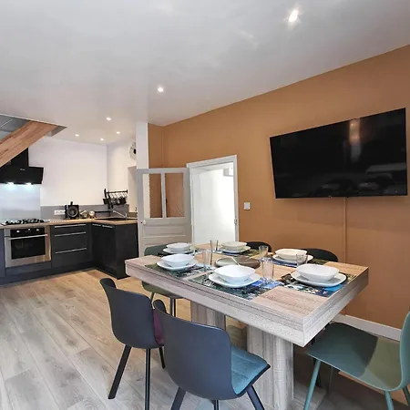 Cosy Avec Jeux Et Terrasse A - Fr-1-582-338 Venkovský dům Auzon