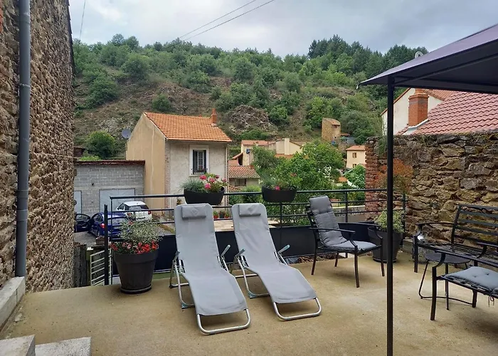 Cosy Avec Jeux Et Terrasse A - Fr-1-582-338 *