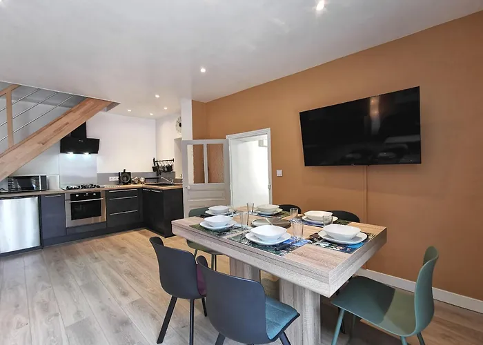 Cosy Avec Jeux Et Terrasse A - Fr-1-582-338 Prázdninový dům Auzon